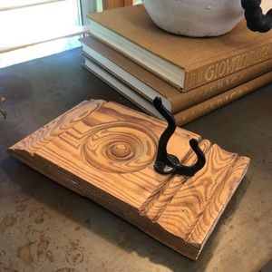 🔴Salvaged wood wall hook decor